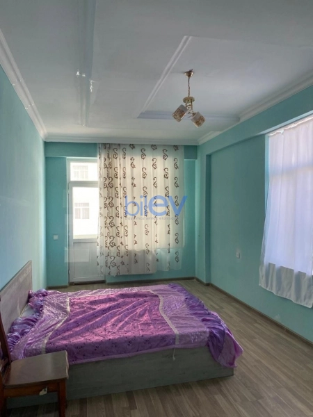 Aylıq Kirayə 4 otaqlı Yeni Tikili bina evi  150m², Bakı