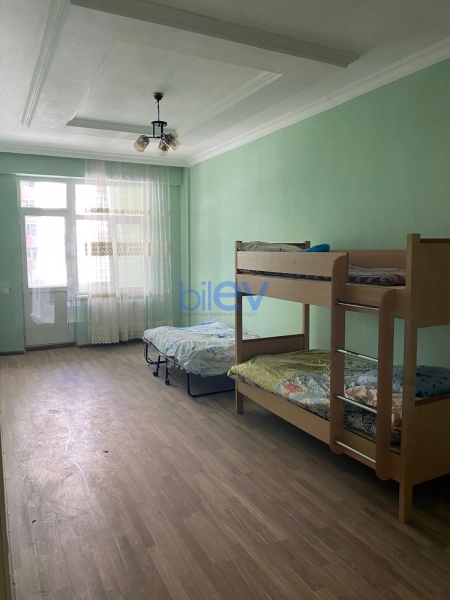 Aylıq Kirayə 4 otaqlı Yeni Tikili bina evi  150m², Bakı