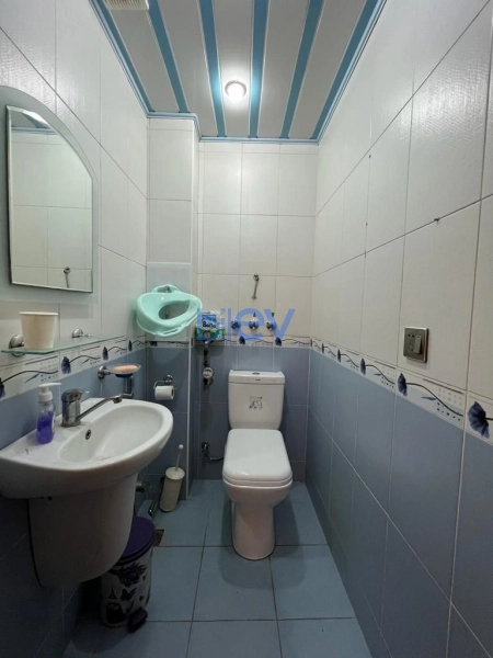 Aylıq Kirayə 3 otaqlı Yeni Tikili bina evi  101m², Bakı