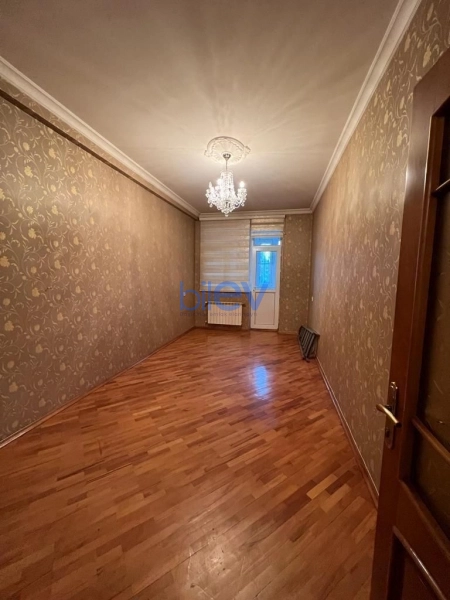 Aylıq Kirayə 3 otaqlı Yeni Tikili bina evi  101m², Bakı