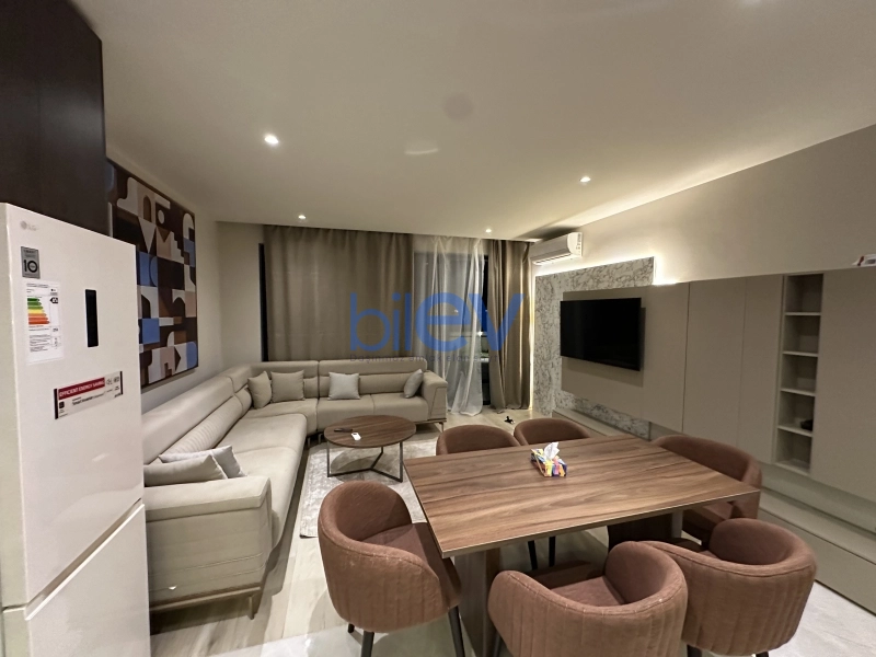Aylıq Kirayə 2 otaqlı Yeni Tikili bina evi  98m², Bakı