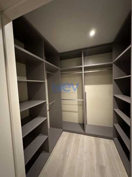 Aylıq Kirayə 2 otaqlı Yeni Tikili bina evi  98m², Bakı