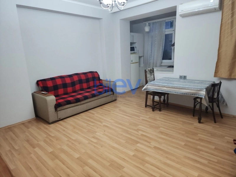 Aylıq Kirayə 2 otaqlı Köhnə Tikili bina evi  50m², Bakı
