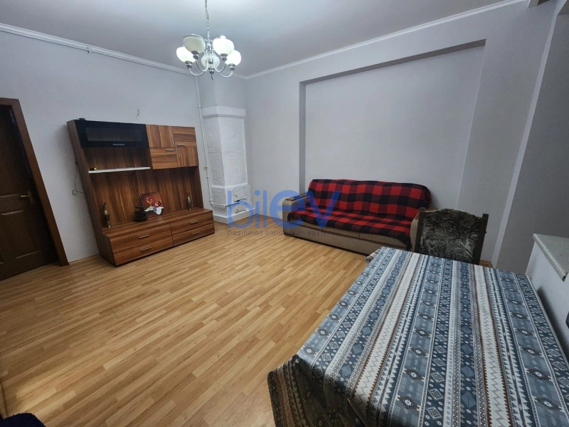 Aylıq Kirayə 2 otaqlı Köhnə Tikili bina evi  50m², Bakı