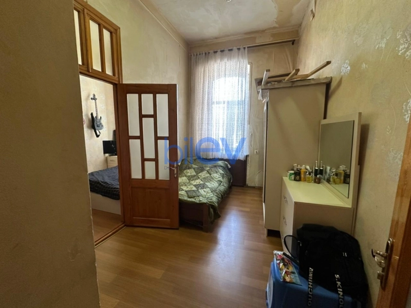 Satış 3 otaqlı Köhnə Tikili bina evi  44m², Bakı