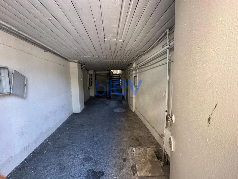 Satış 3 otaqlı Köhnə Tikili bina evi  44m², Bakı
