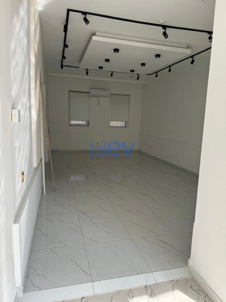 Aylıq Kirayə 3 otaqlı Obyekt  110m², Bakı