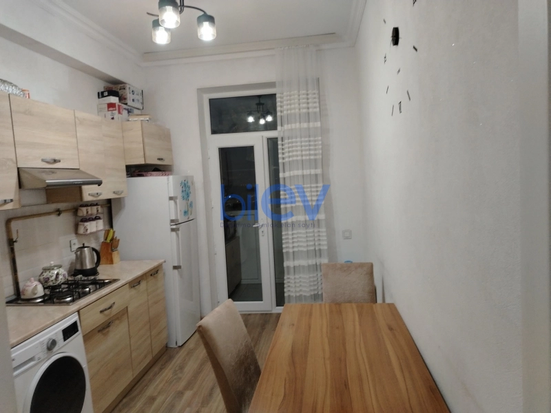 Satış 2 otaqlı Yeni Tikili bina evi  68m², Sumqayıt