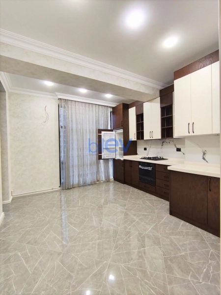 Satış 3 otaqlı Yeni Tikili bina evi  112m², Bakı