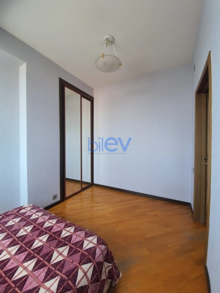 Aylıq Kirayə 2 otaqlı Yeni Tikili bina evi  65.00m², Bakı