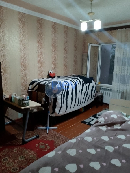 Satış 4 otaqlı Köhnə Tikili bina evi  100m², Xırdalan
