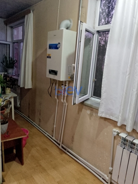 Satış 4 otaqlı Köhnə Tikili bina evi  100m², Xırdalan