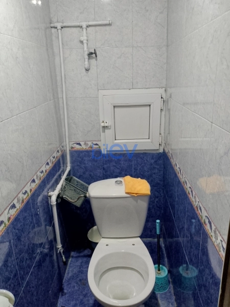 Satış 4 otaqlı Köhnə Tikili bina evi  100m², Xırdalan
