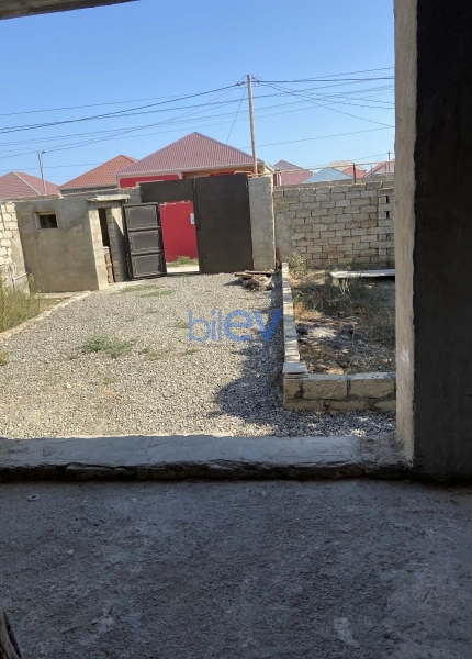 Aylıq Kirayə 3 otaqlı Həyət evi  100m², Bakı