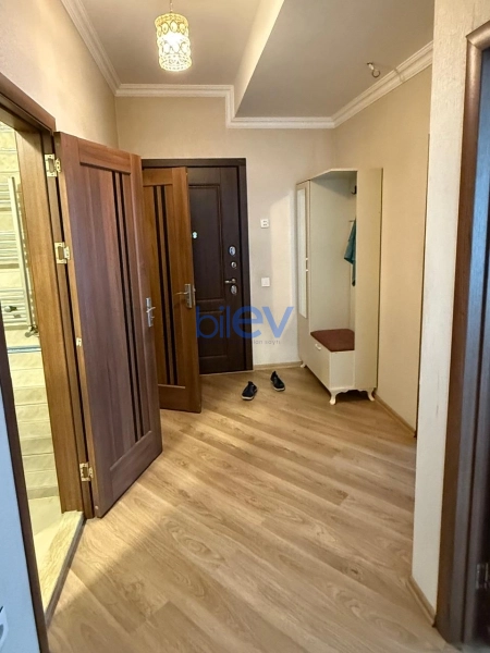 Aylıq Kirayə 2 otaqlı Yeni Tikili bina evi  78m², Bakı