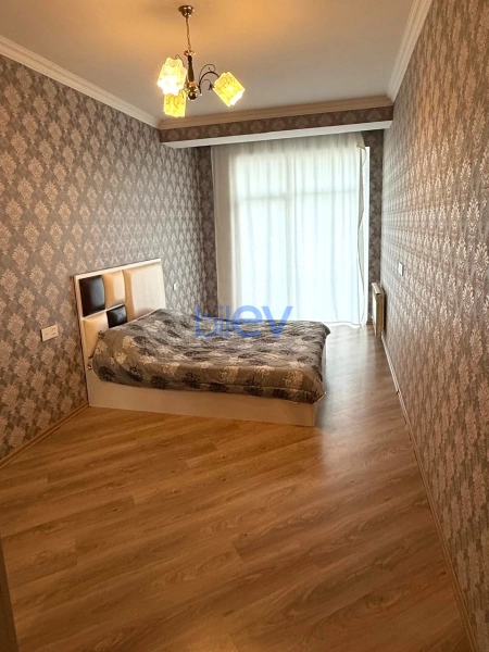 Aylıq Kirayə 2 otaqlı Yeni Tikili bina evi  78m², Bakı