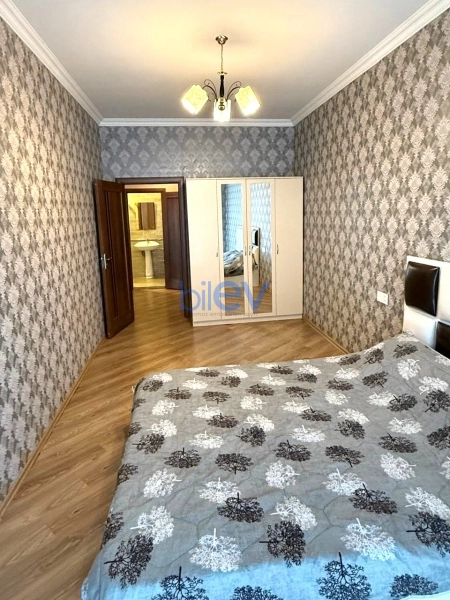 Aylıq Kirayə 2 otaqlı Yeni Tikili bina evi  78m², Bakı