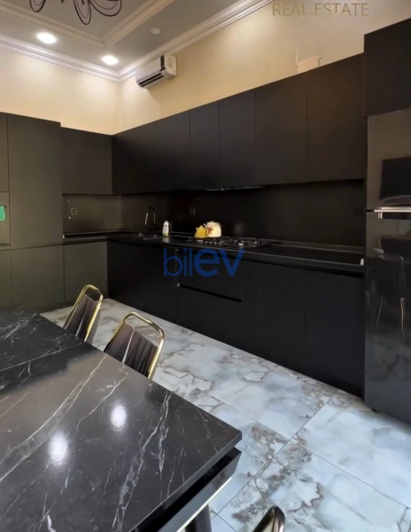 Günlük Kirayə 4 otaqlı Villa  200m², Bakı