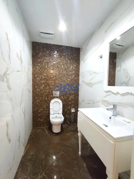 Aylıq Kirayə 2 otaqlı Yeni Tikili bina evi  100m², Bakı