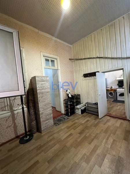 Aylıq Kirayə 2 otaqlı Köhnə Tikili bina evi  80m², Bakı