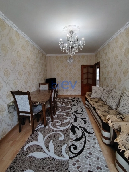 Aylıq Kirayə 3 otaqlı Köhnə Tikili bina evi  80m², Bakı