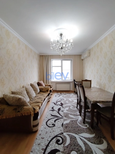 Aylıq Kirayə 3 otaqlı Köhnə Tikili bina evi  80m², Bakı