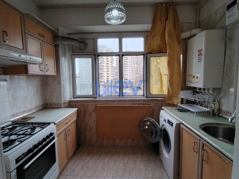 Aylıq Kirayə 3 otaqlı Köhnə Tikili bina evi  80m², Bakı