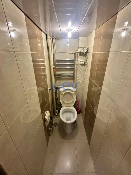 Aylıq Kirayə 2 otaqlı Köhnə Tikili bina evi  60m², Bakı