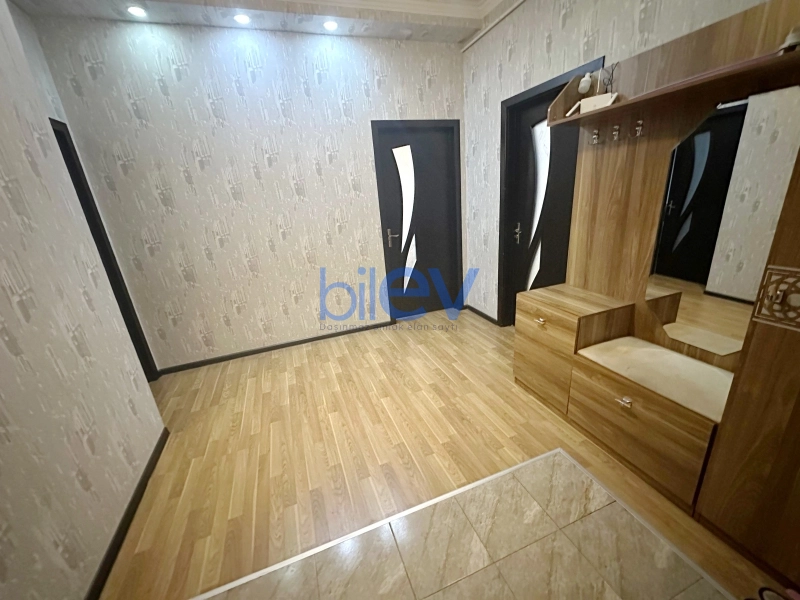 Aylıq Kirayə 3 otaqlı Yeni Tikili bina evi  100m², Bakı