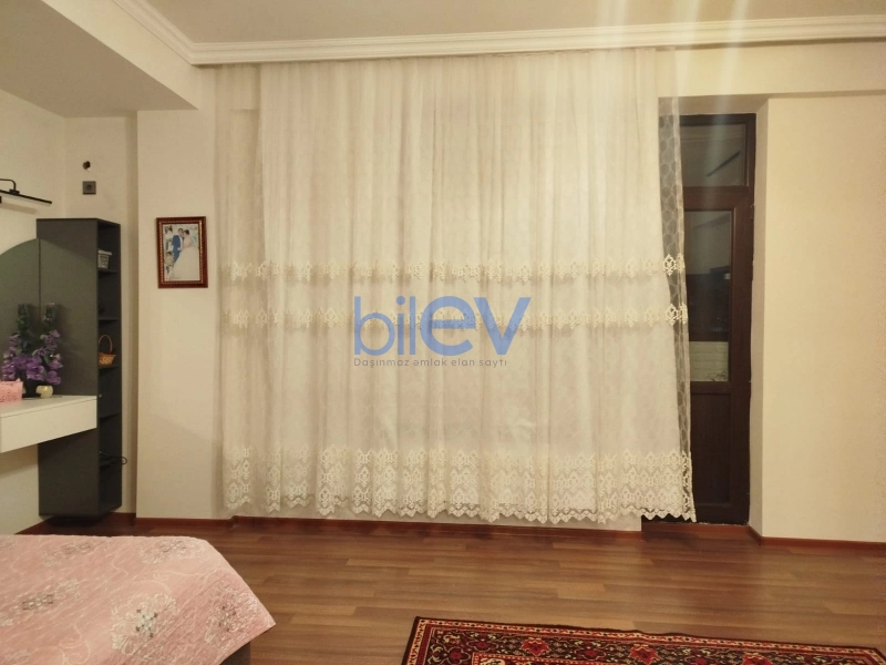 Aylıq Kirayə 2 otaqlı Yeni Tikili bina evi  90m², Bakı