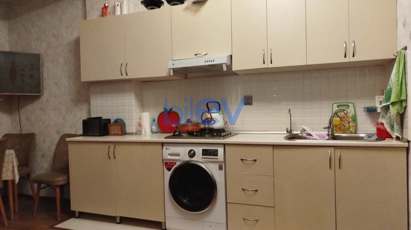 Aylıq Kirayə 2 otaqlı Yeni Tikili bina evi  90m², Bakı