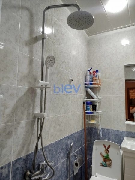 Aylıq Kirayə 2 otaqlı Yeni Tikili bina evi  90m², Bakı