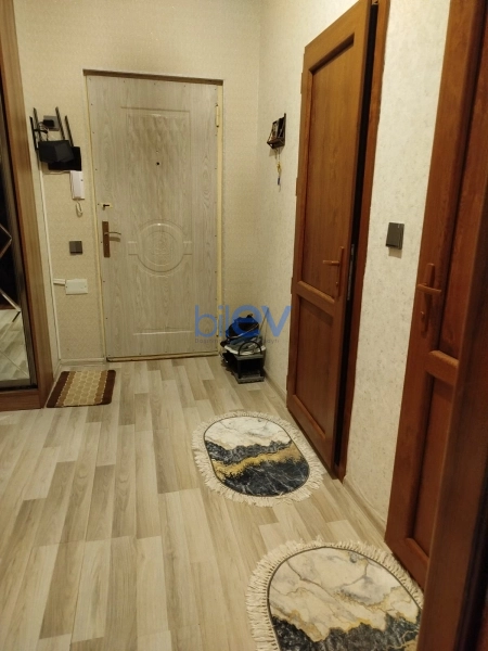 Aylıq Kirayə 2 otaqlı Yeni Tikili bina evi  90m², Bakı