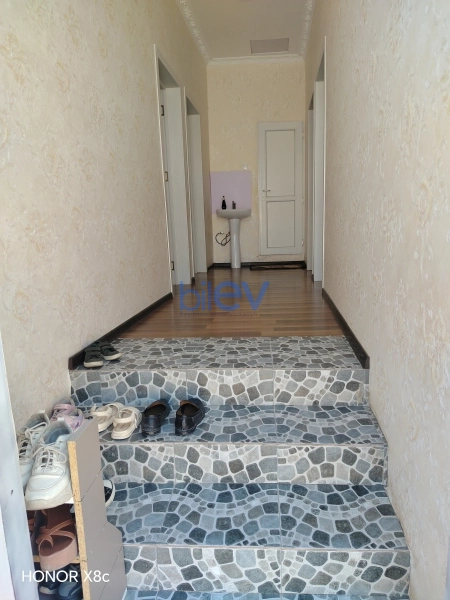 Satış 3 otaqlı Həyət evi  200m², Bakı