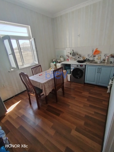 Satış 3 otaqlı Həyət evi  200m², Bakı