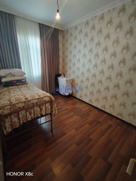 Satış 3 otaqlı Həyət evi  200m², Bakı