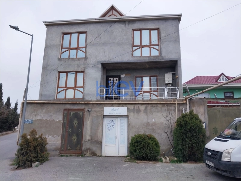 Satış 8 otaqlı Həyət evi  450m², Bakı