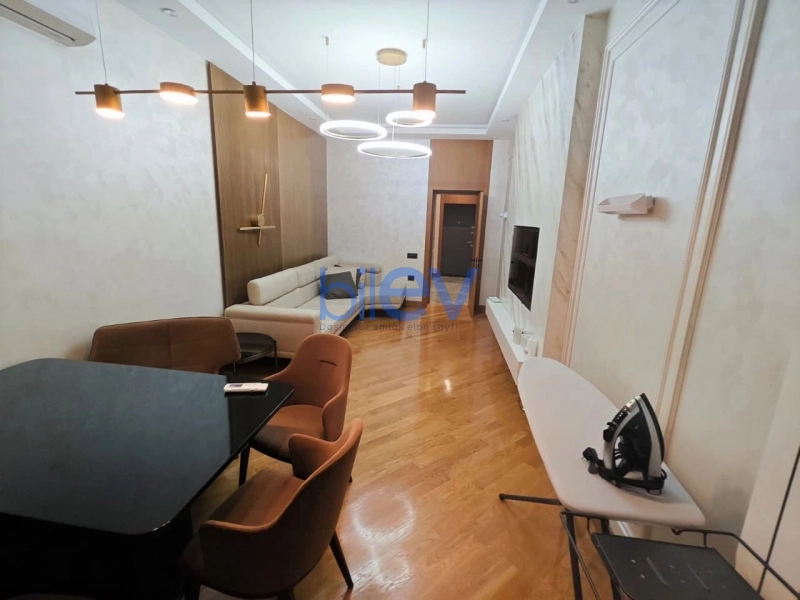 Aylıq Kirayə 2 otaqlı Yeni Tikili bina evi  70m², Bakı
