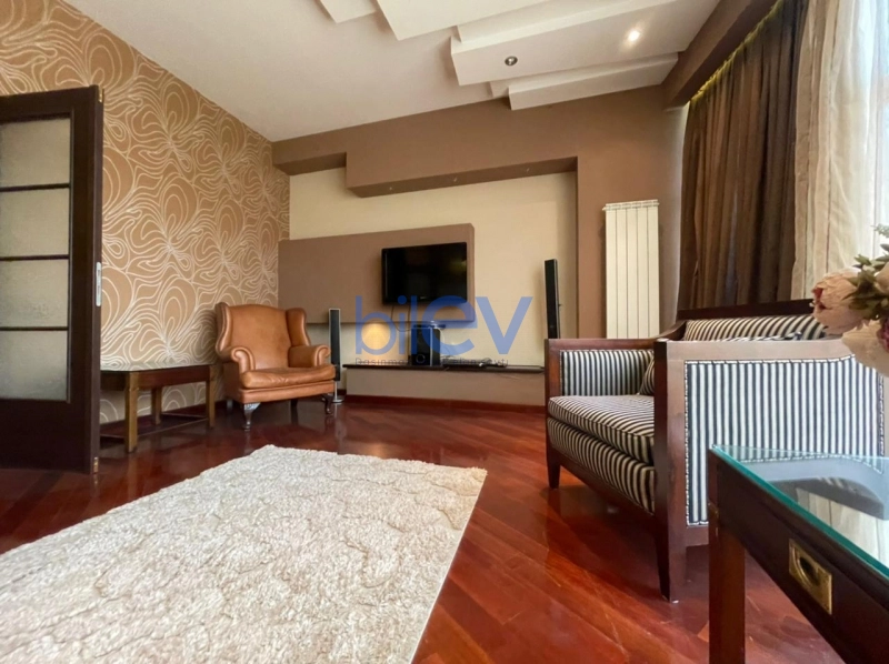 Aylıq Kirayə 2 otaqlı Yeni Tikili bina evi  110m², Bakı