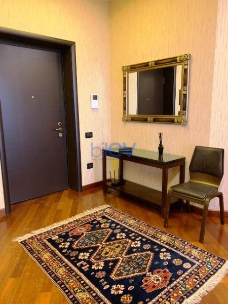 Aylıq Kirayə 2 otaqlı Yeni Tikili bina evi  110m², Bakı