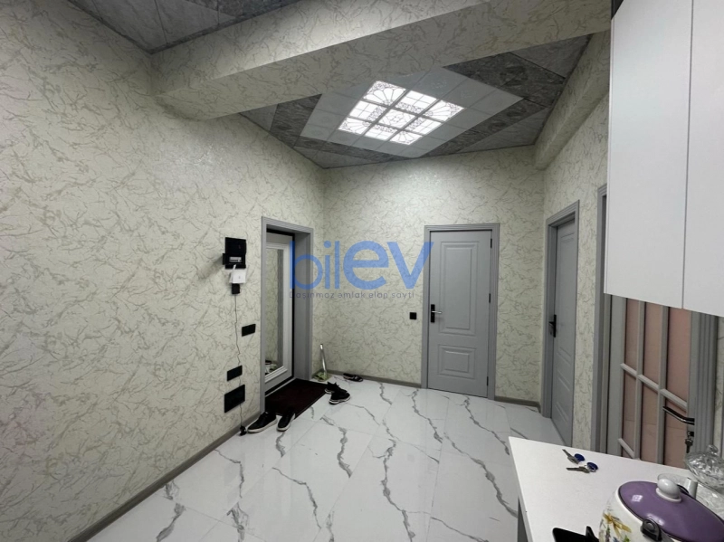 Aylıq Kirayə 3 otaqlı Yeni Tikili bina evi  70m², Xırdalan