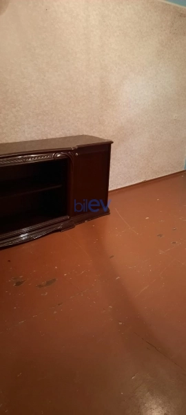 Aylıq Kirayə 3 otaqlı Köhnə Tikili bina evi  75m², Bakı
