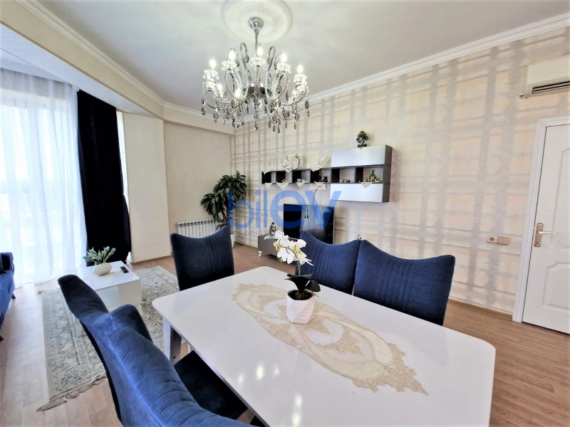 Aylıq Kirayə 2 otaqlı Yeni Tikili bina evi  98m², Bakı