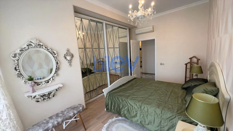 Aylıq Kirayə 2 otaqlı Yeni Tikili bina evi  98m², Bakı