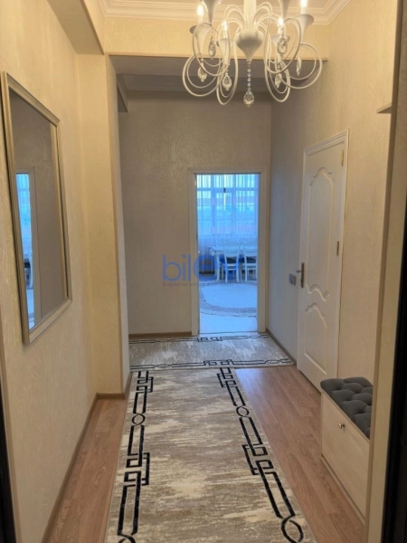 Aylıq Kirayə 2 otaqlı Yeni Tikili bina evi  98m², Bakı