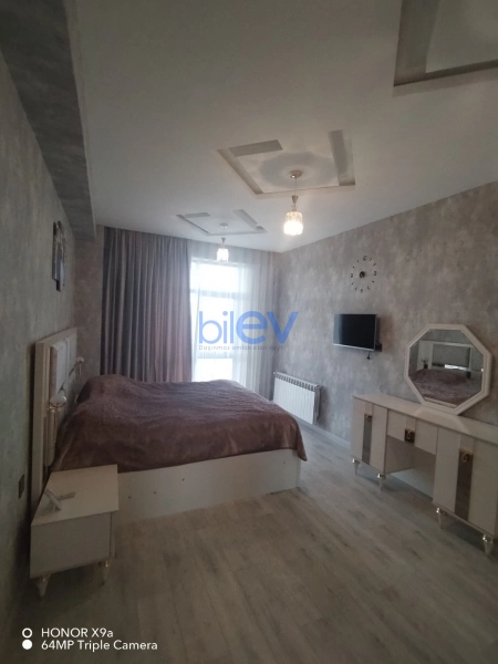 Aylıq Kirayə 2 otaqlı Yeni Tikili bina evi  80m², Bakı