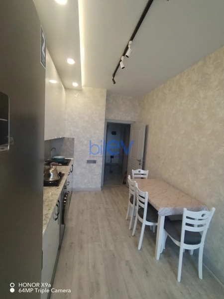 Aylıq Kirayə 2 otaqlı Yeni Tikili bina evi  80m², Bakı