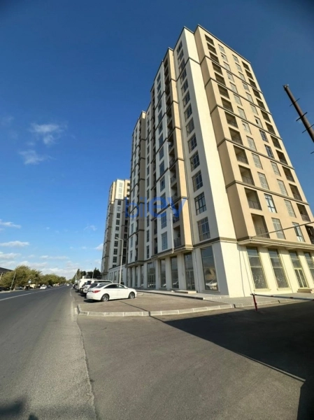 Aylıq Kirayə 2 otaqlı Yeni Tikili bina evi  80m², Bakı