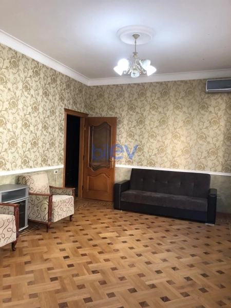 Aylıq Kirayə 2 otaqlı Yeni Tikili bina evi  68m², Bakı