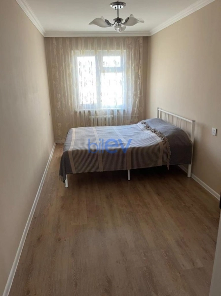 Aylıq Kirayə 2 otaqlı Köhnə Tikili bina evi  60m², Bakı